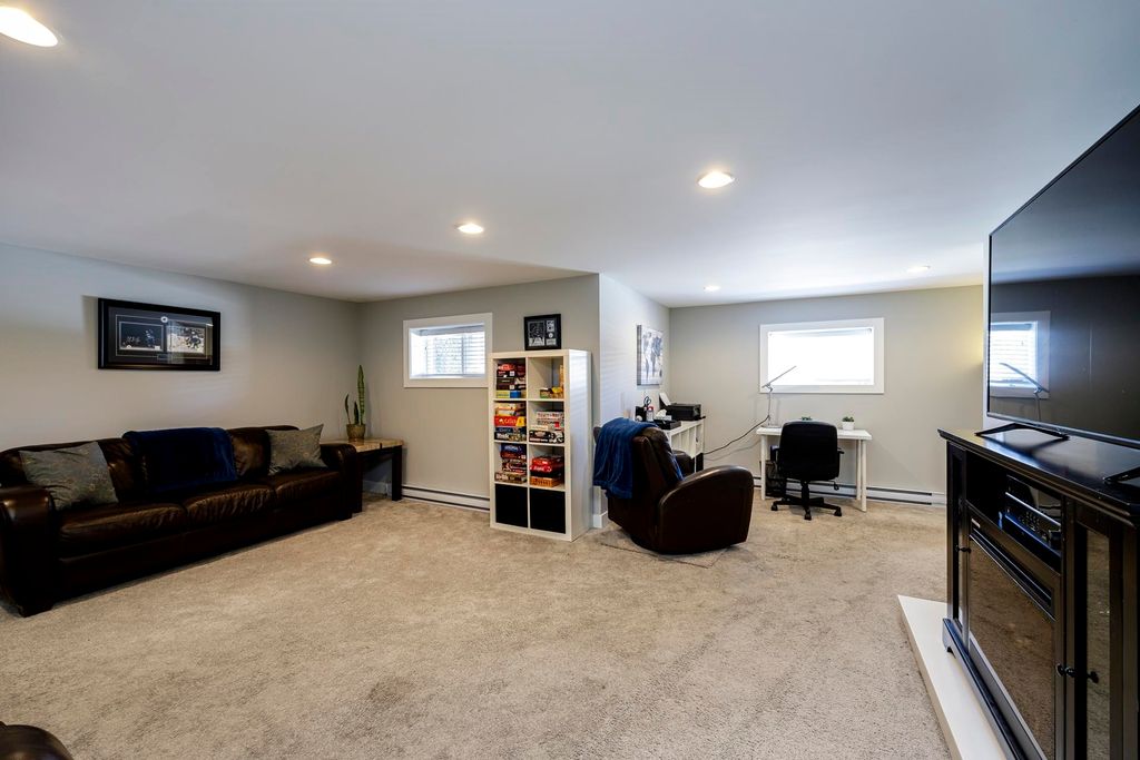 listing image 1106711601176695398