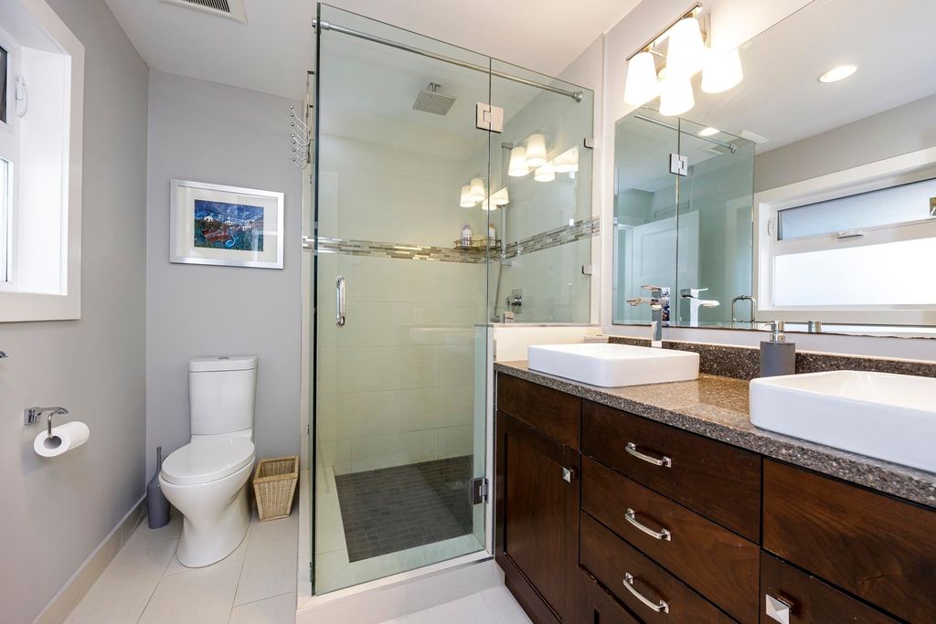 listing image 1107701484915826084