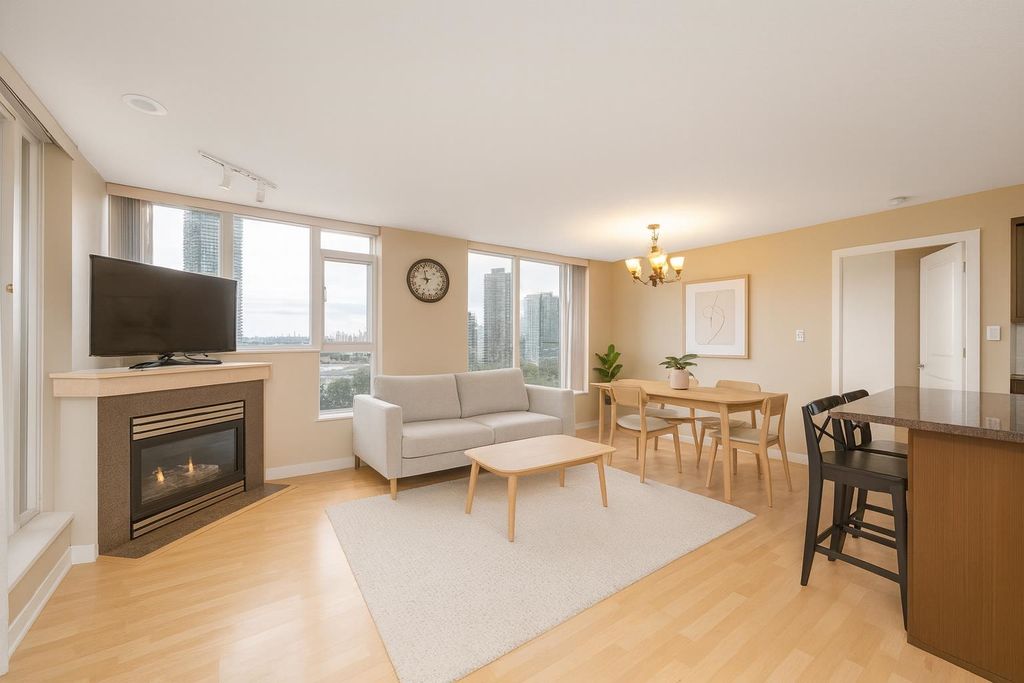 listing image 1104144959089719621