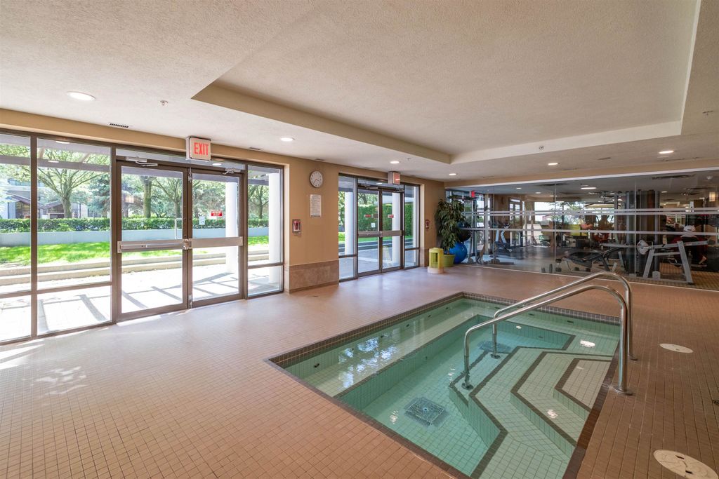 listing image 1103188578543532439