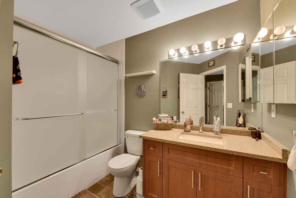 listing image 1101751534321489940