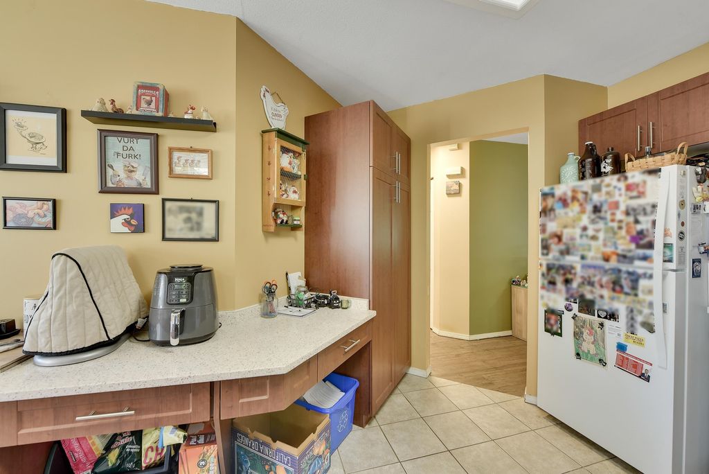 listing image 1102598902918189729