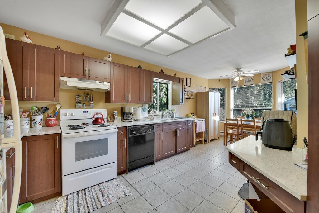 listing image 1101615227425285181