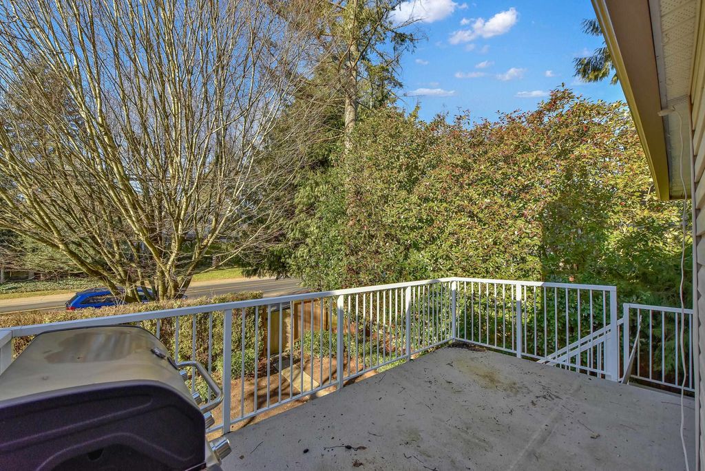 listing image 1104763328019215523