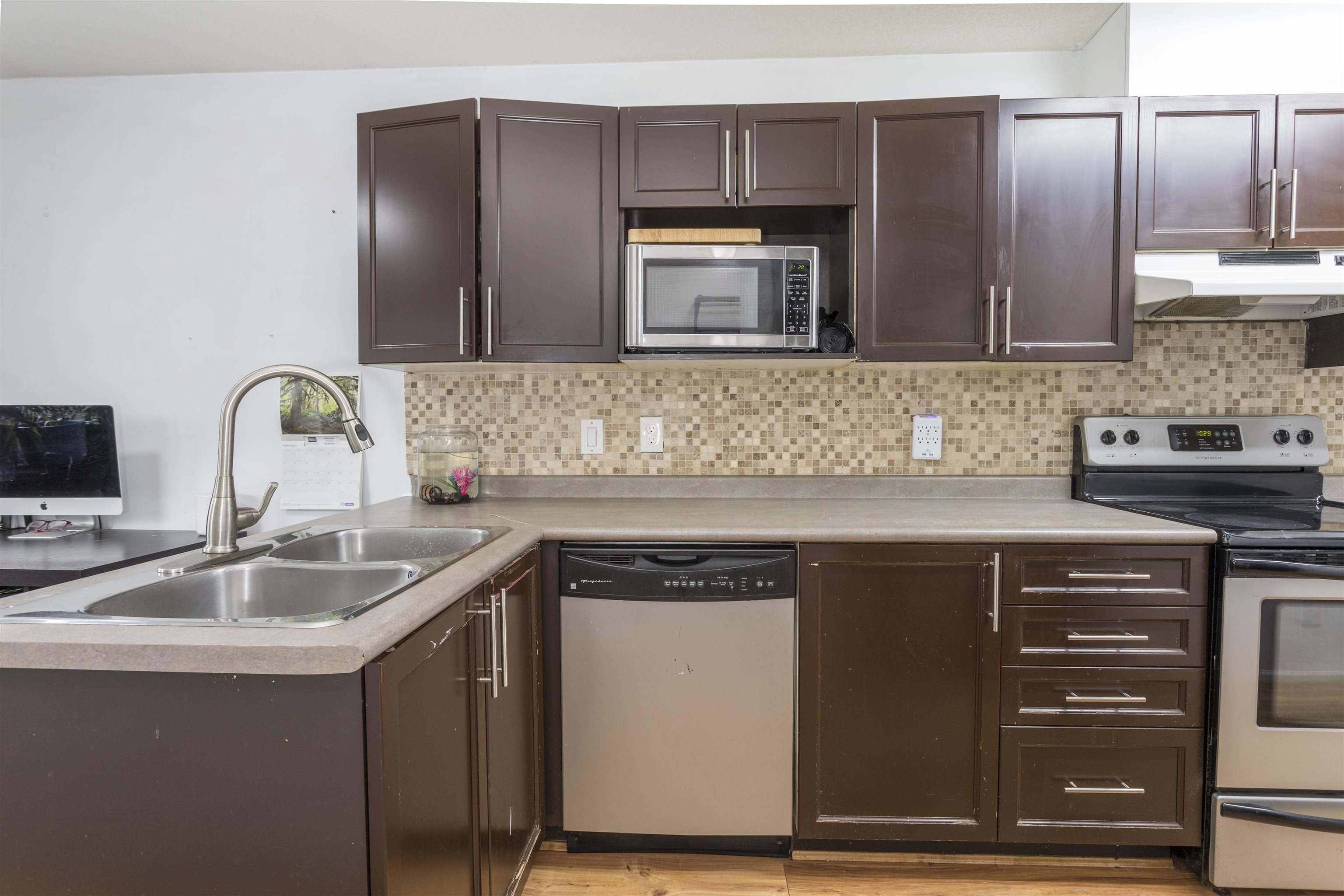 20985 Camwood Avenue 8