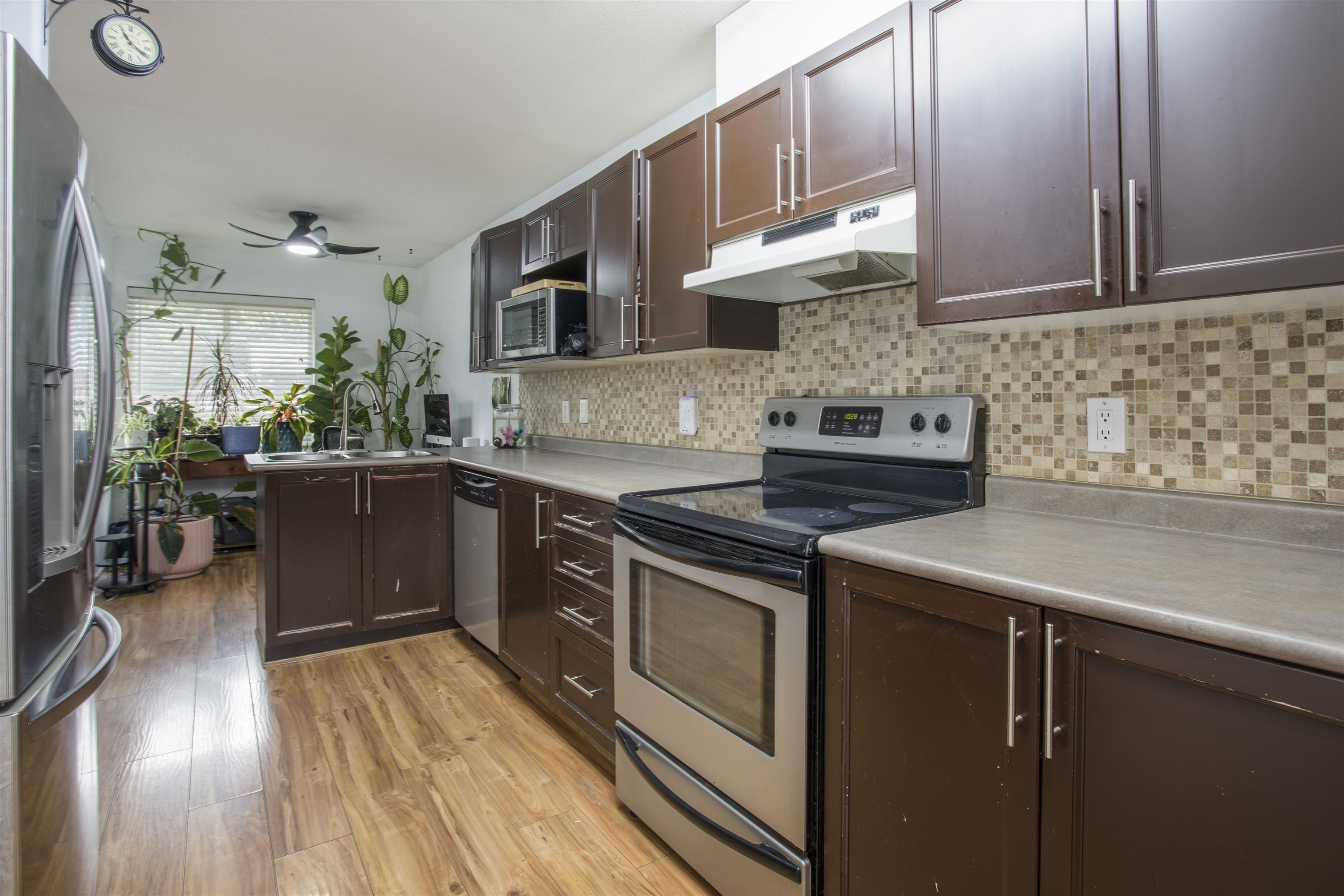 20985 Camwood Avenue 8