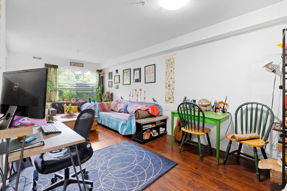 20561 113 Avenue 108