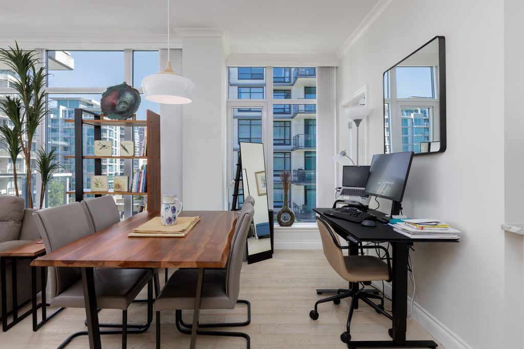 listing image 1100210582752895641