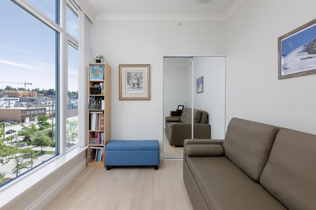 listing image 1103623521366662339