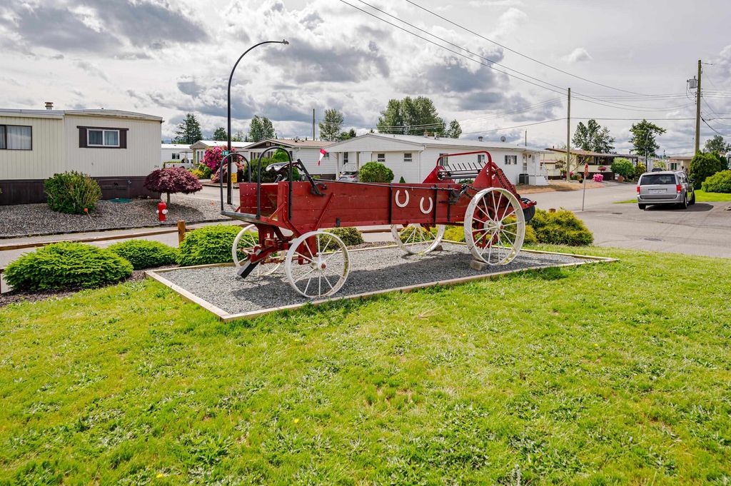 listing image 1104589841637871946