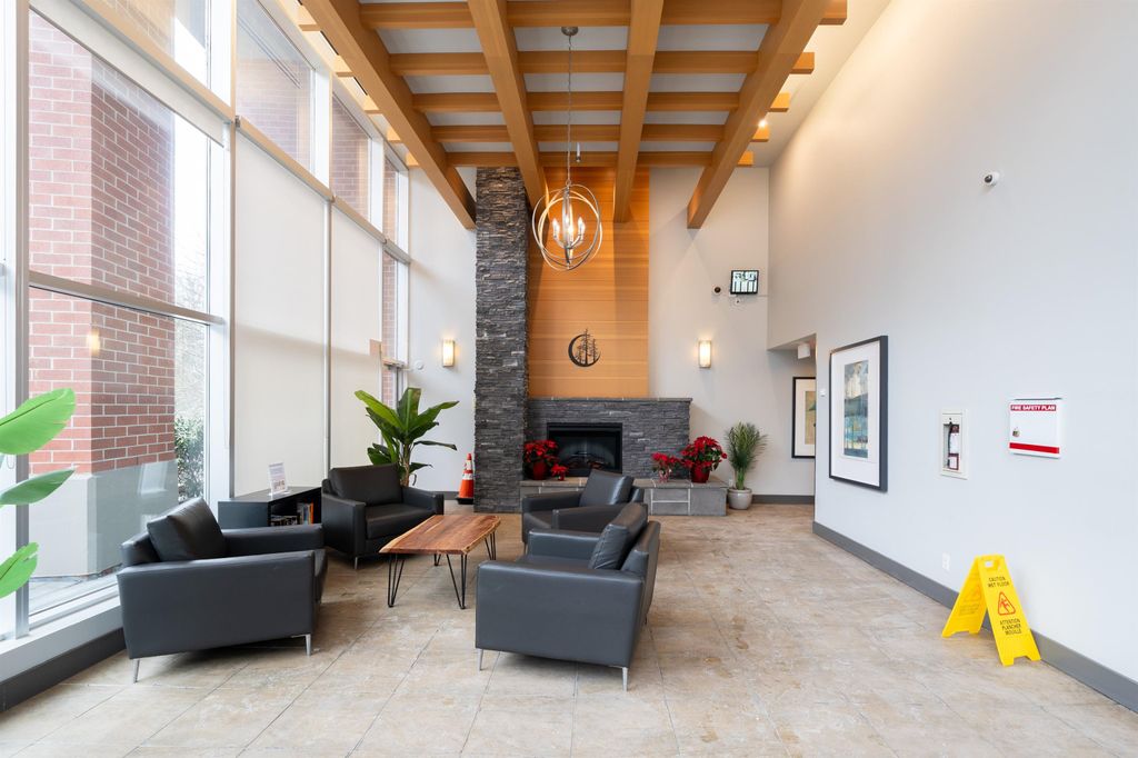 listing image 1108785331306180964