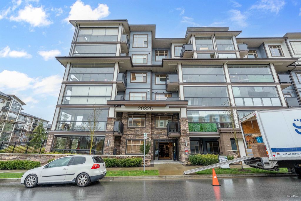 Photo of 20325 85 Avenue #208, Langley, BC V3Y 2C2 (MLS # R3125323)