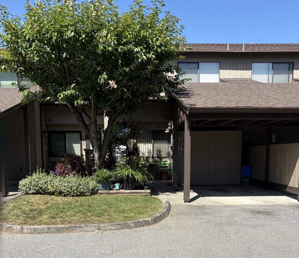 Photo of 27044 32 Avenue #102, Langley, BC V4W 3T1 (MLS # R3148296)