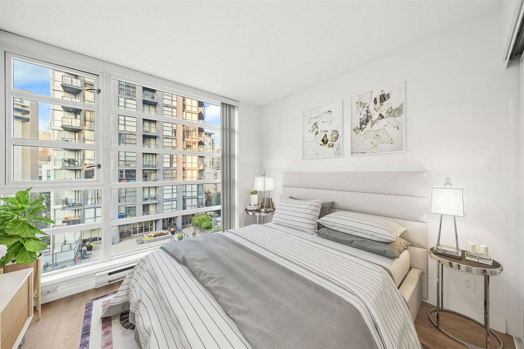 listing image 1108040625979303457