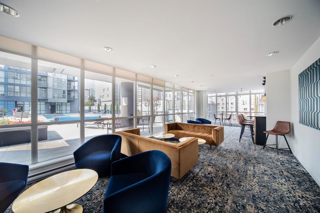 listing image 1103482455614973601