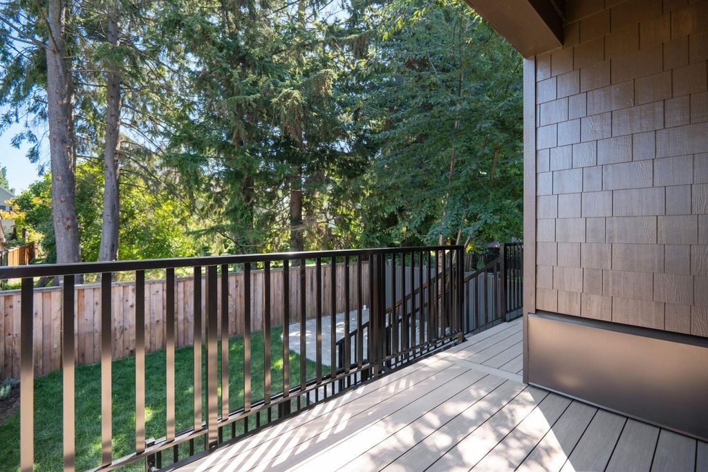 listing image 1102598410096544468