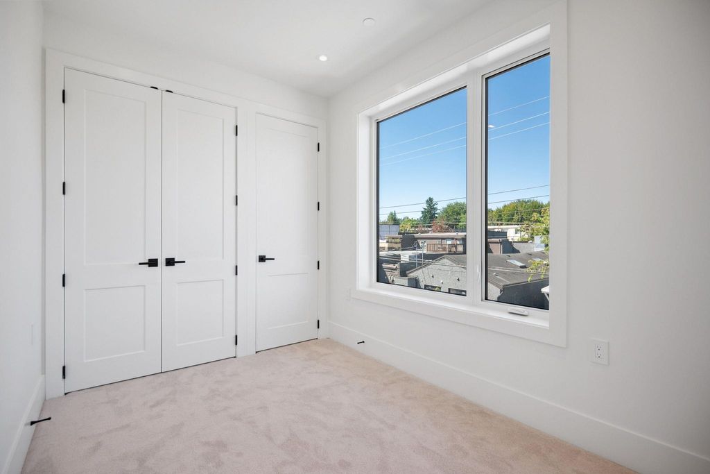 listing image 1101548218296442252