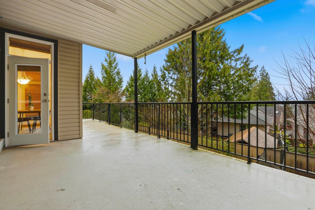 Photo of 23662 Boulder Place, Maple Ridge, BC V4R 2W1 (MLS # R3105765)