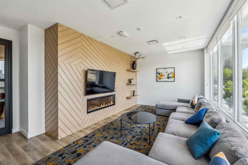 listing image 1101624596913972388