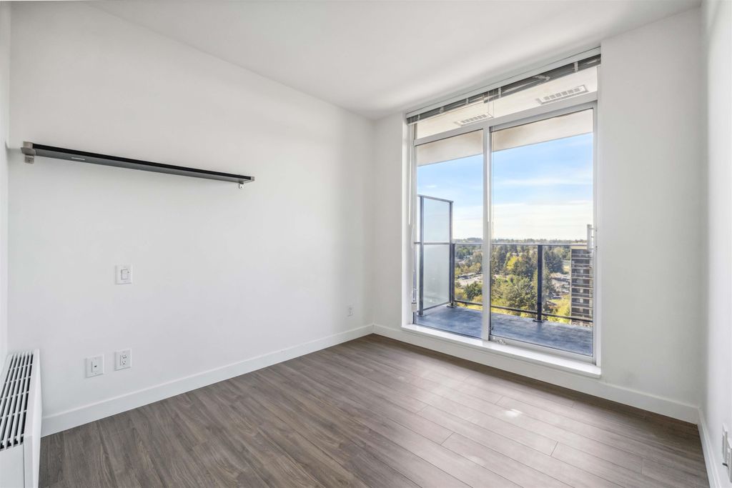 listing image 1107624996937450492