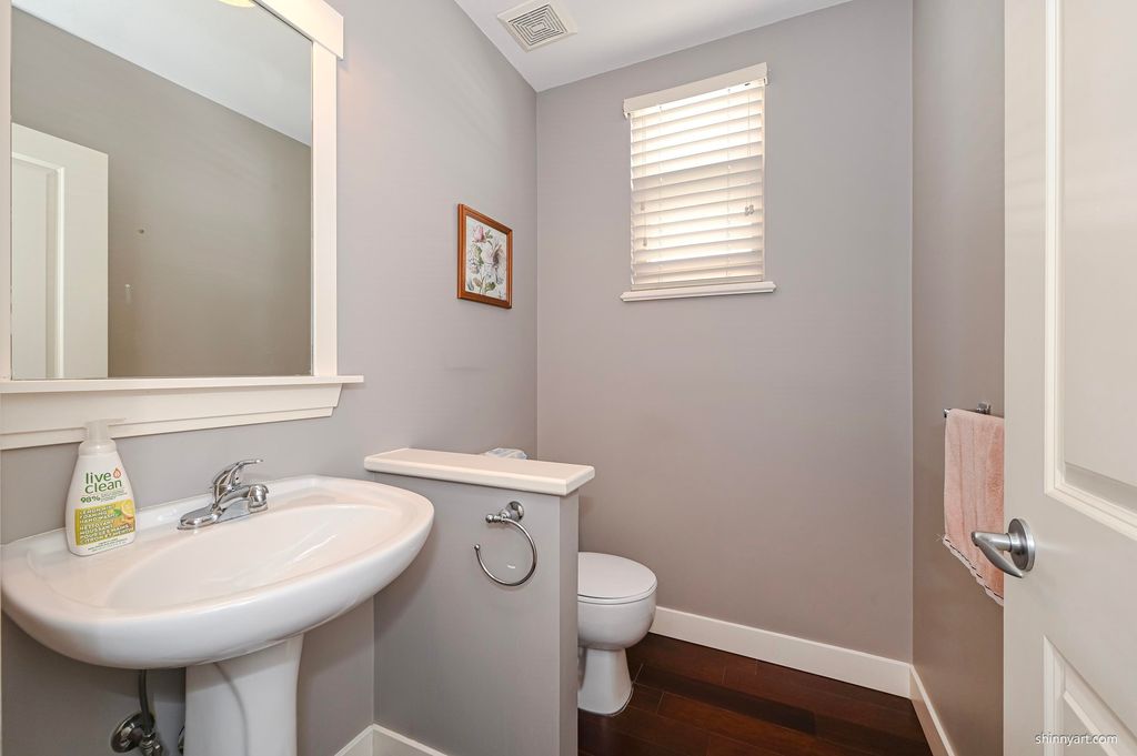 listing image 1109858508070253925