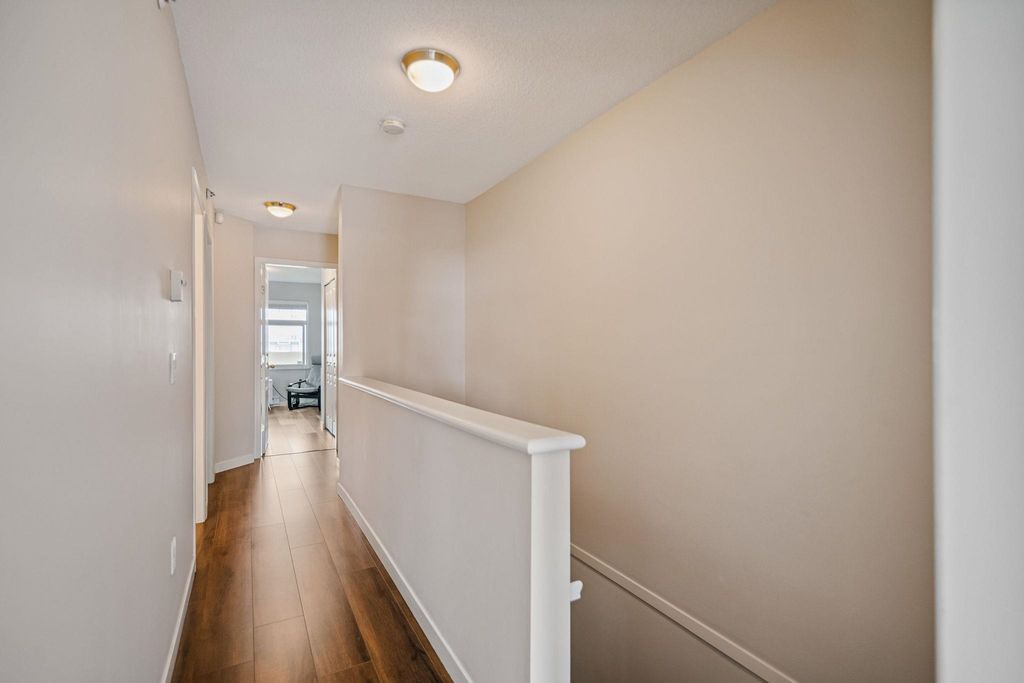 listing image 1102290411241427740