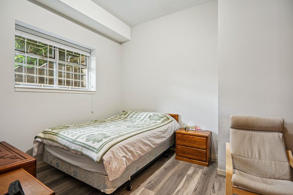 listing image 1108506417716021637