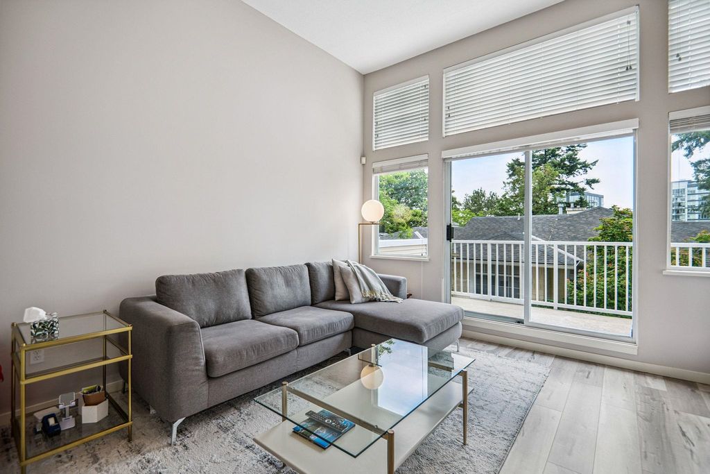 listing image 1109058332406799689