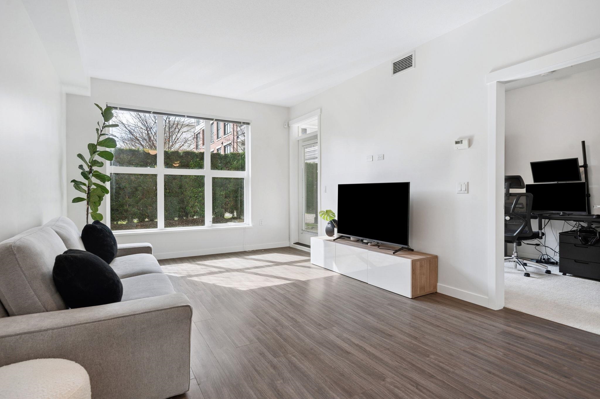 9500 Tomicki Avenue 121