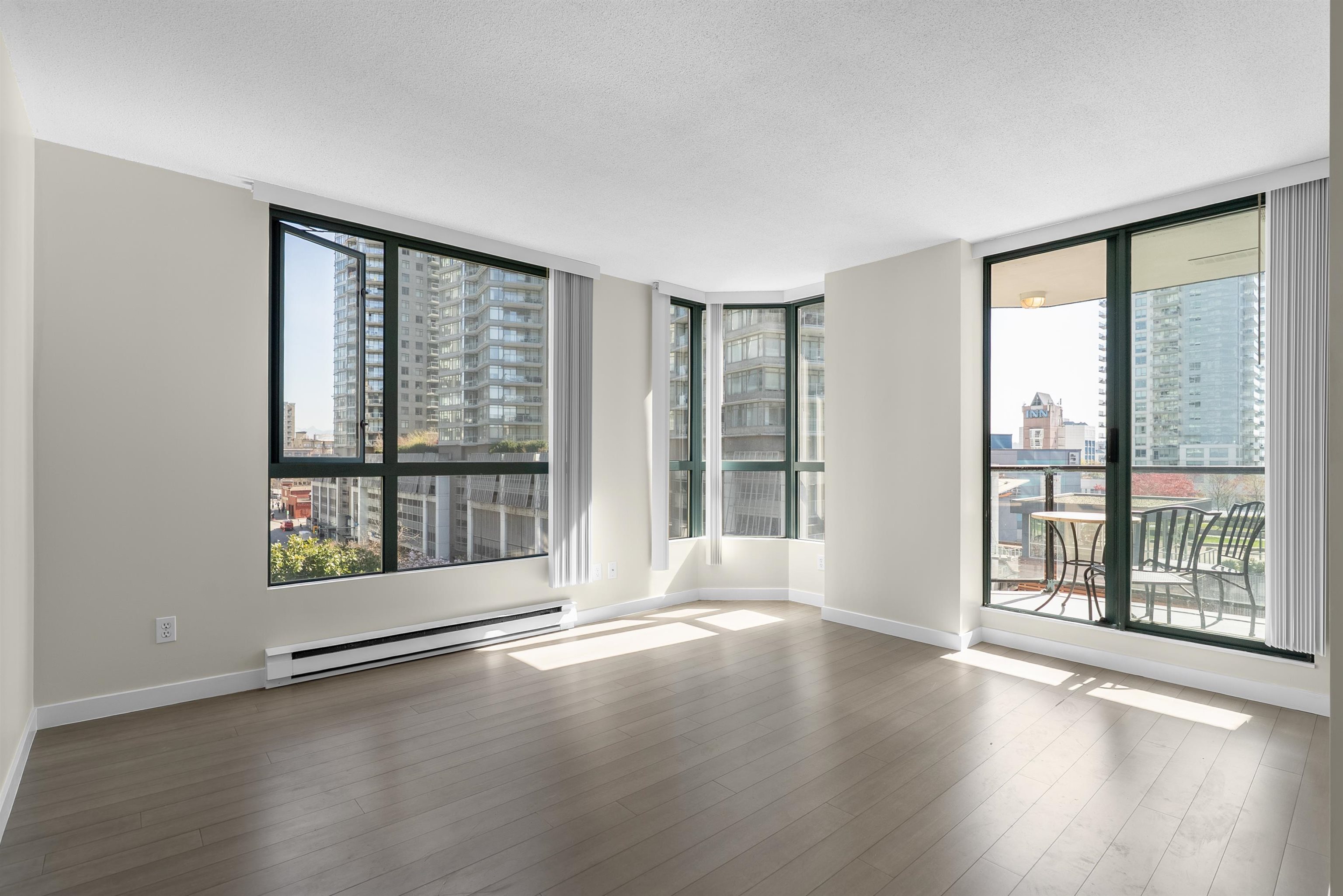55 Tenth Street 607