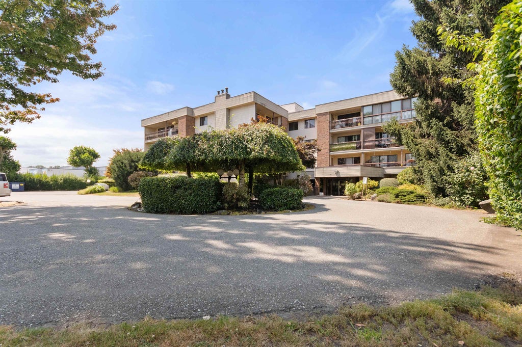 Photo of 45650 Mcintosh Drive #1108, Chilliwack, BC V2P 6Y5 (MLS # R3149284)