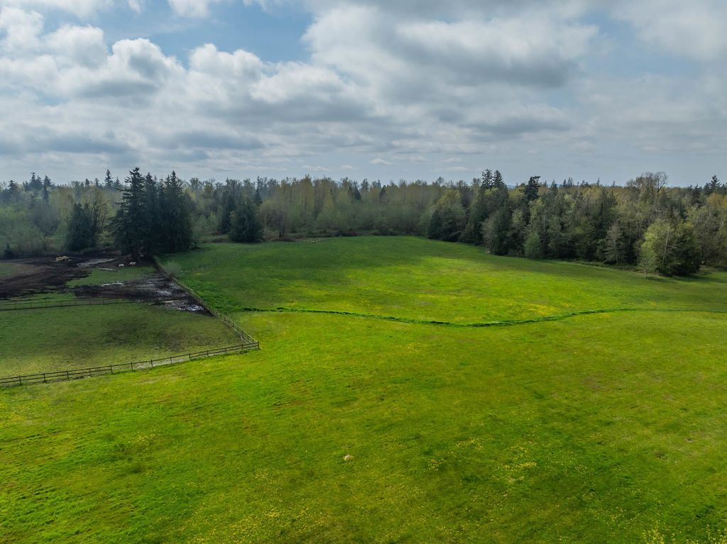 Photo of 3091 248 Street, Langley, BC V4W 1X3 (MLS # R3147527)