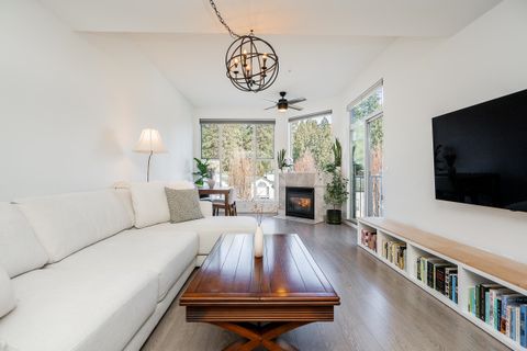 12155 191b Street 402 Pitt Meadows BC V3Y 2S2