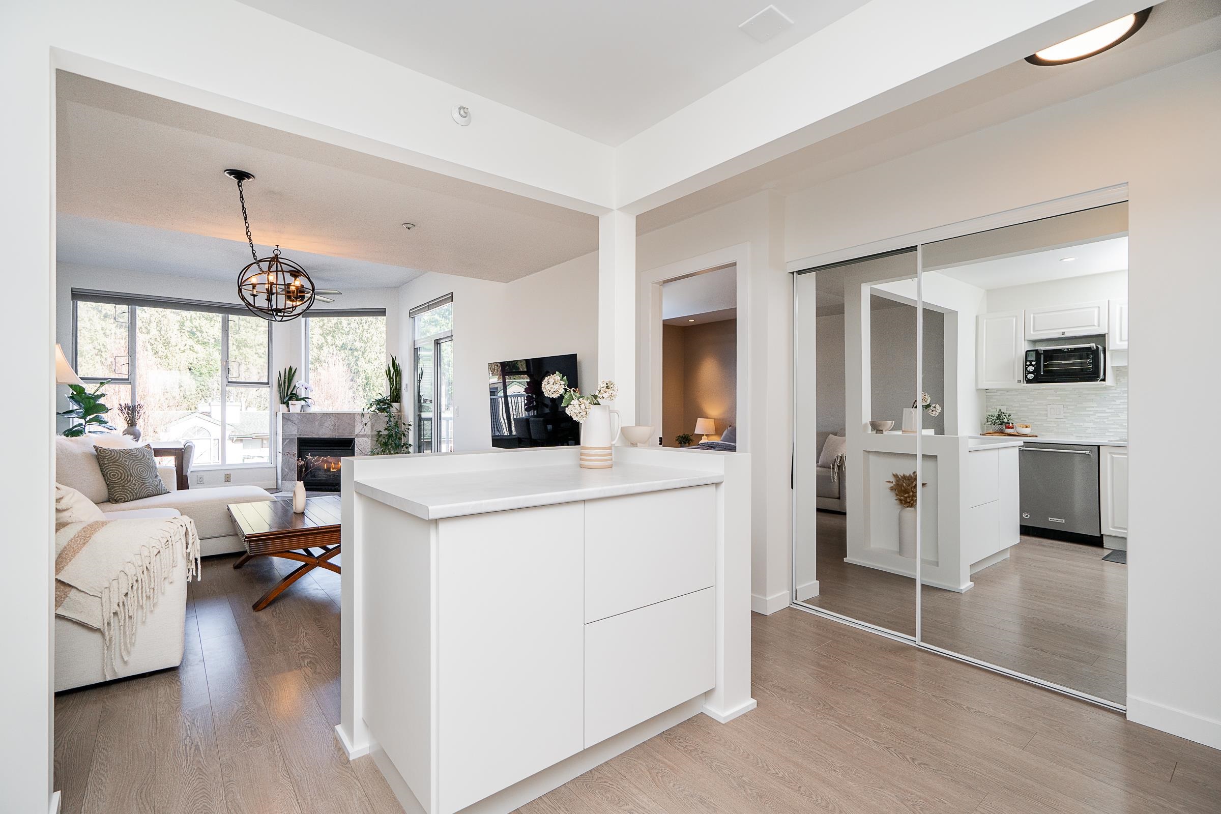 12155 191b Street 402