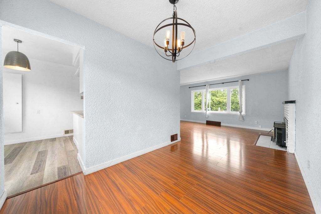 listing image 1106585838963387510