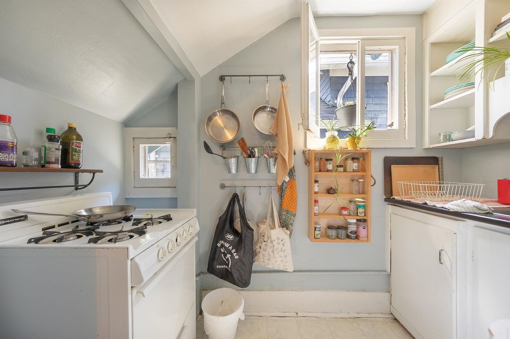 listing image 1104333913365273007