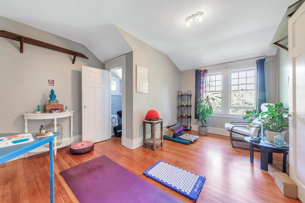 listing image 1101215559651049234