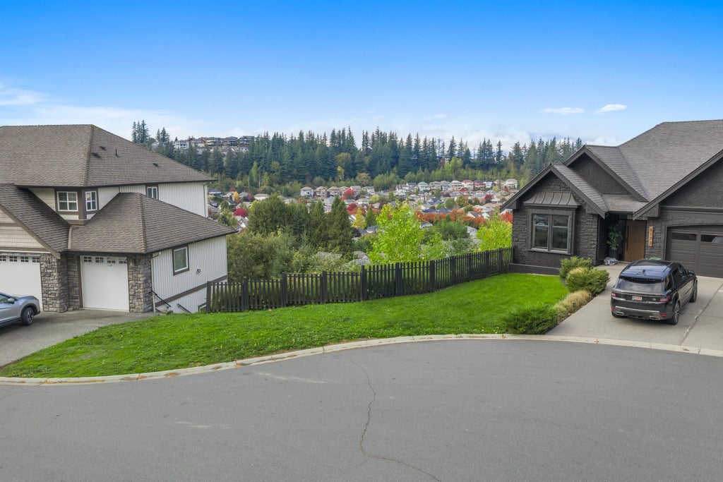 Photo of 5165 Cecil Ridge Place, Chilliwack, BC V2R 6A1 (MLS # R3175748)