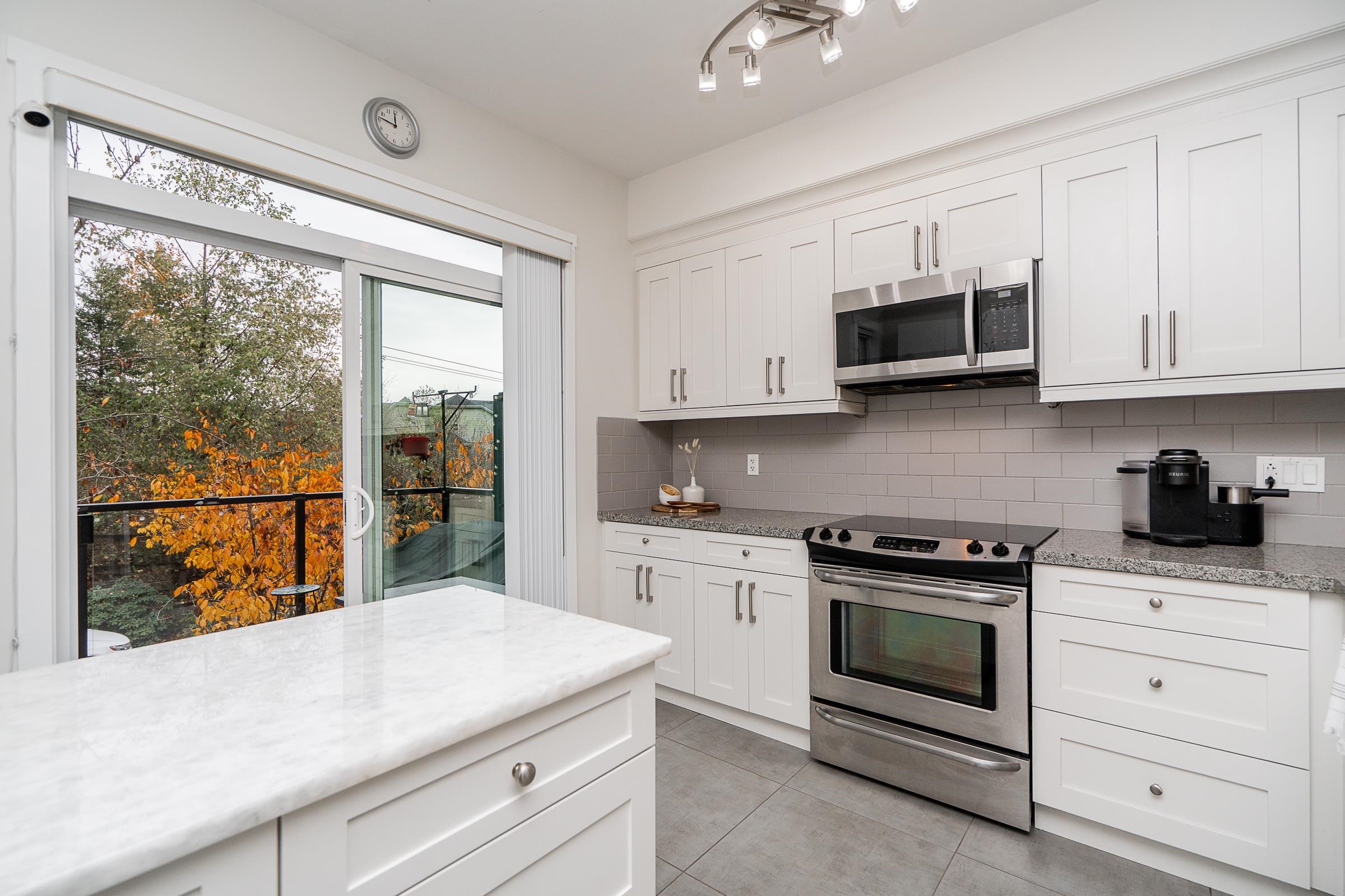 1299 Coast Meridian Road 21