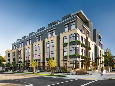 342 Mountain Highway 112 North Vancouver BC V7J 2K8