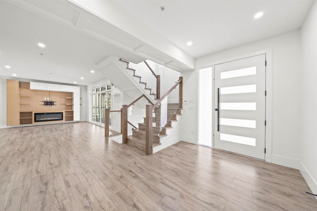 Photo of 10500 Mcveety Street, Maple Ridge, BC V2W 0K3 (MLS # R3113529)