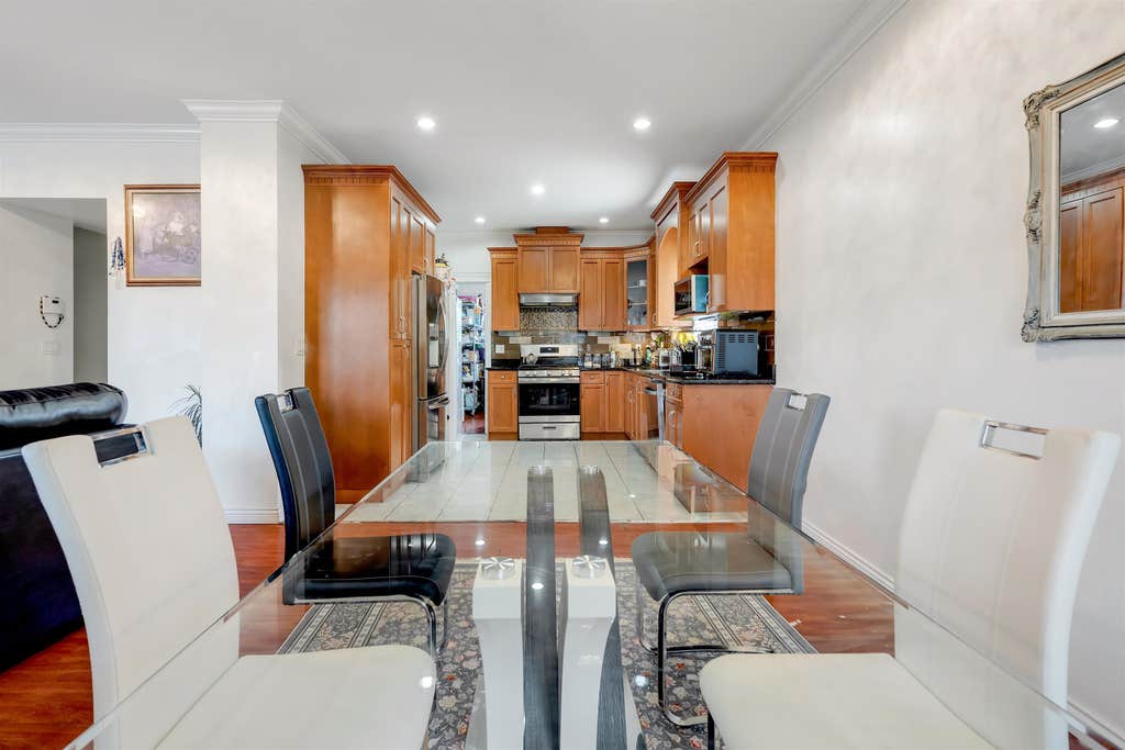 Photo of 27685 Fraser Highway, Abbotsford, BC V4X 1M3 (MLS # R3126656)