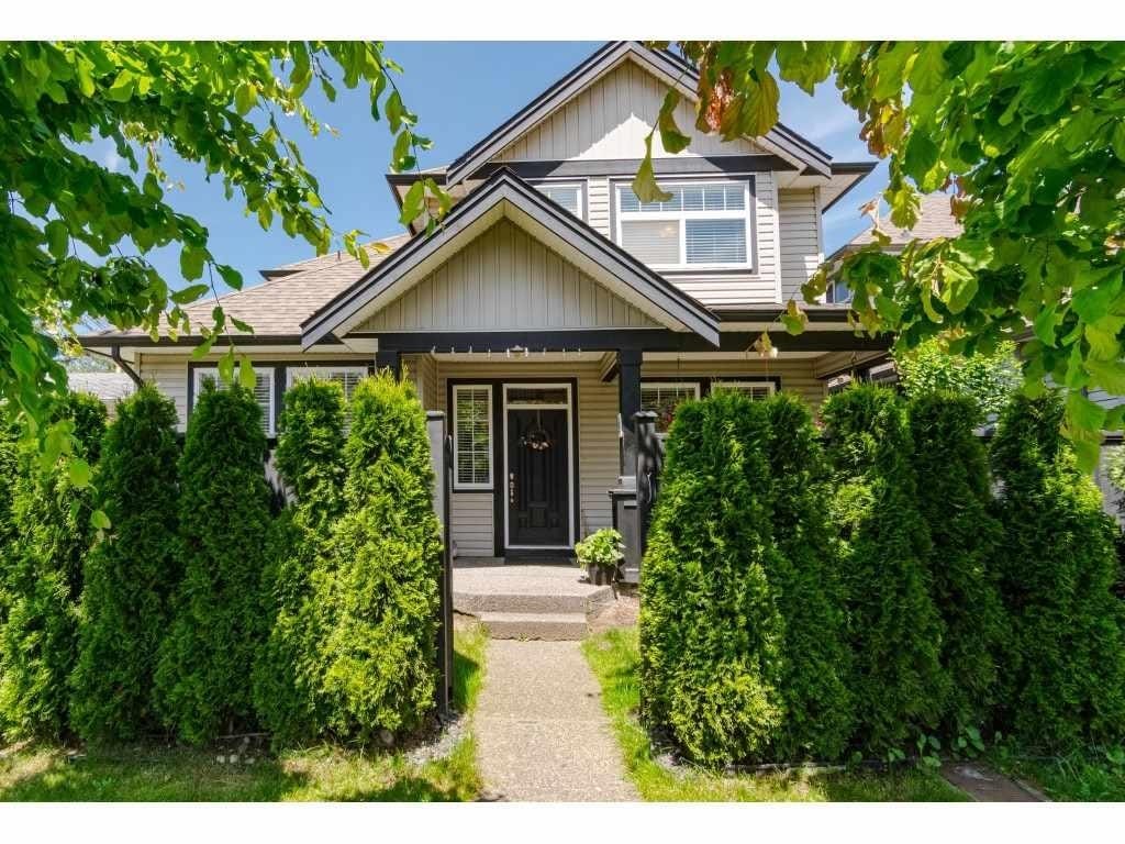 Photo of 27685 Fraser Highway, Abbotsford, BC V4X 1M3 (MLS # R3126656)