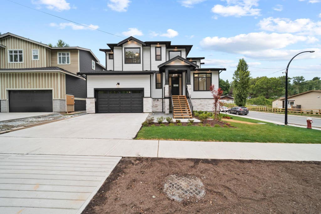 Photo of 11007 244 Street, Maple Ridge, BC V2W 0H5 (MLS # R3144458)