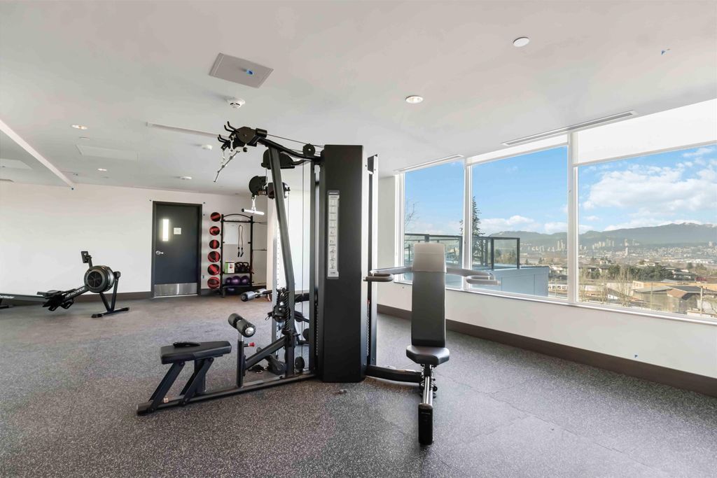 listing image 1103776986947730940