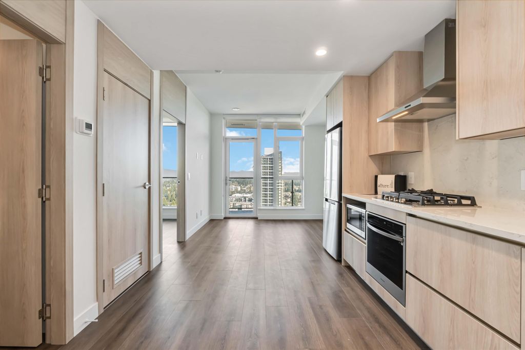 listing image 1106978542141237041
