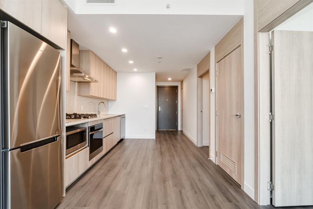 listing image 1106447592799549960