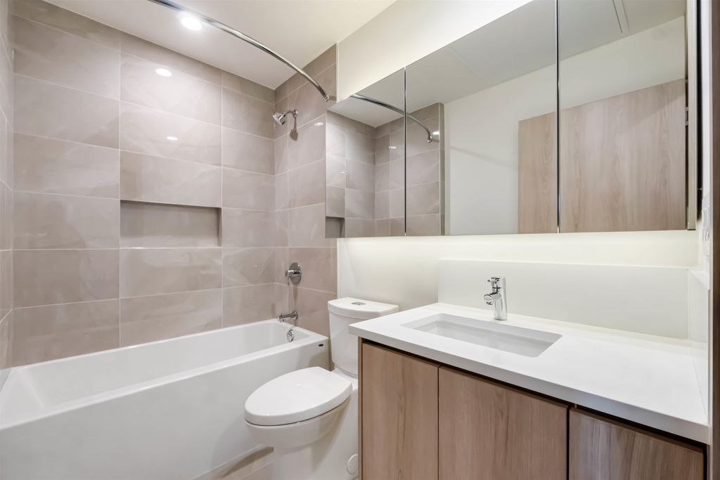 listing image 1103940704687379507