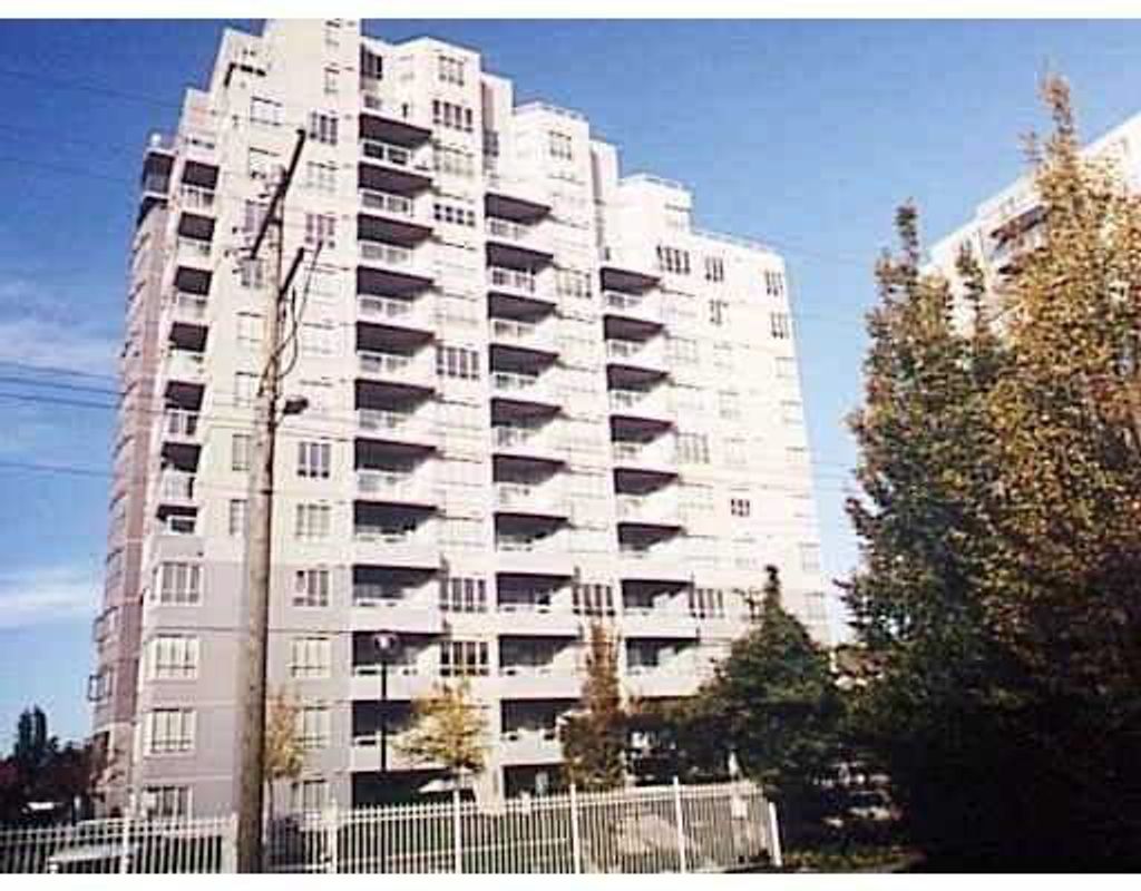 listing image 1102449102035625131