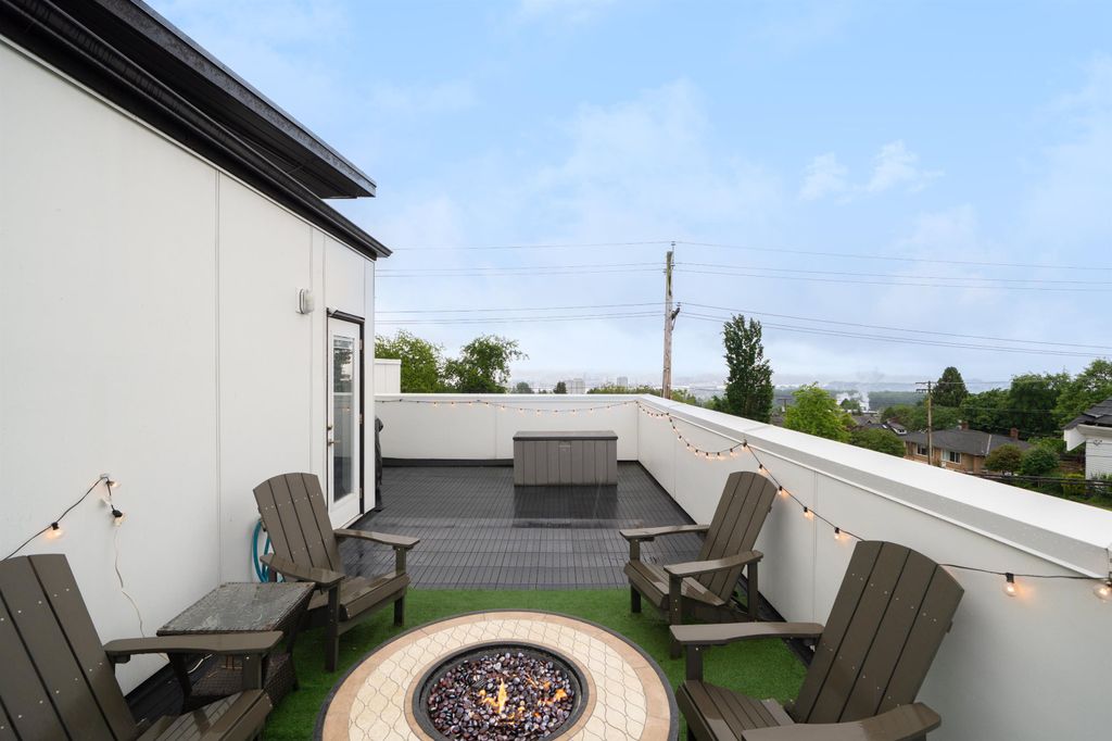 listing image 1106951354995316003